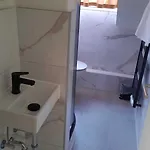 Niehler Отель